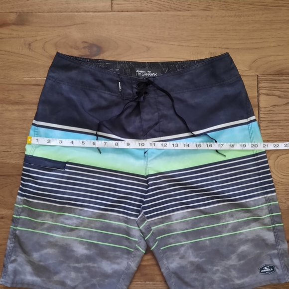 O'Neill Hyperfreak Board Shorts - Picture 9 of 13